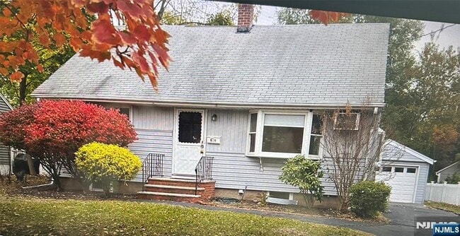 Building Photo - 679 Midwood Rd