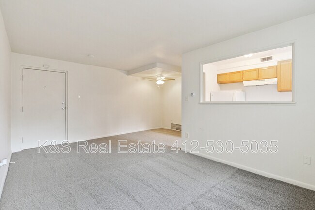 Photo - 760 5th Ave