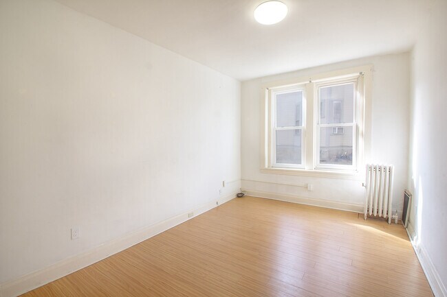 Photo - 423 Biddle Ave