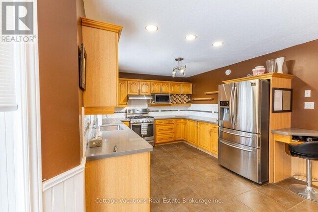 Photo - 26 Shaw Crescent