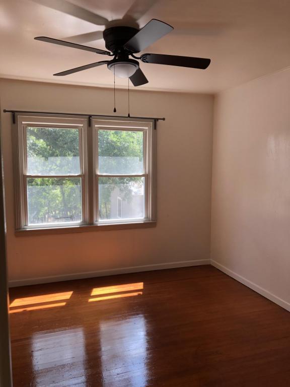 Photo - 707 Live Oak St