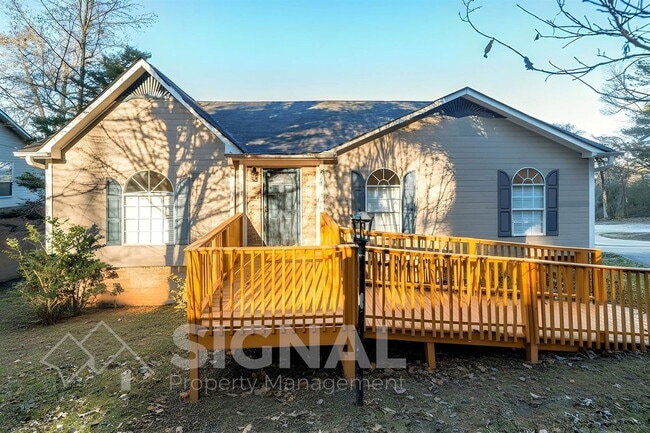 Building Photo - 924 Rich Rd