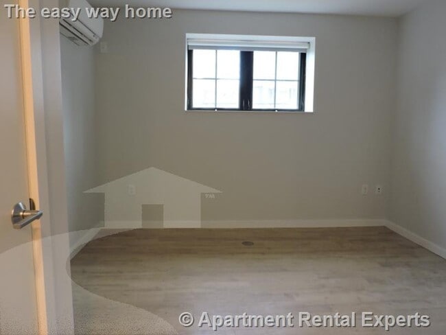 Photo - 10 Soden St Unit 004