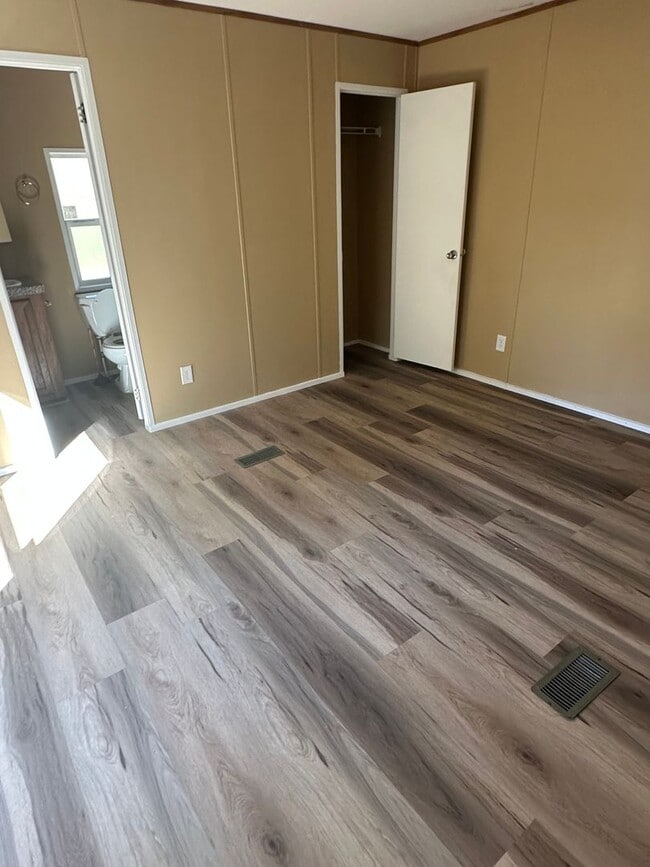 Photo - Country Living Charmer