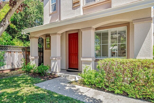 Photo - 260 Abigail Cir