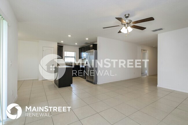 Photo - 1499 Swan Lake Cir