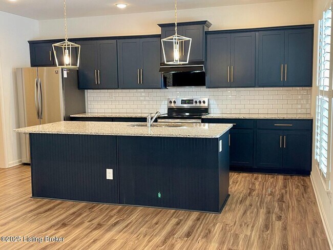 Photo - 12013 Cascade Falls Trl