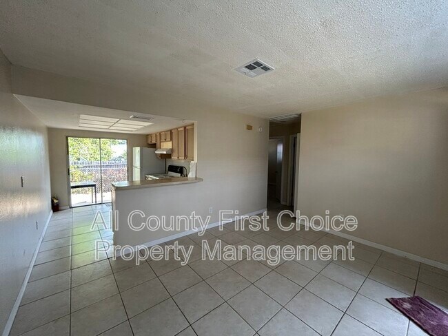 Photo - 7061 58th St N Unidad B