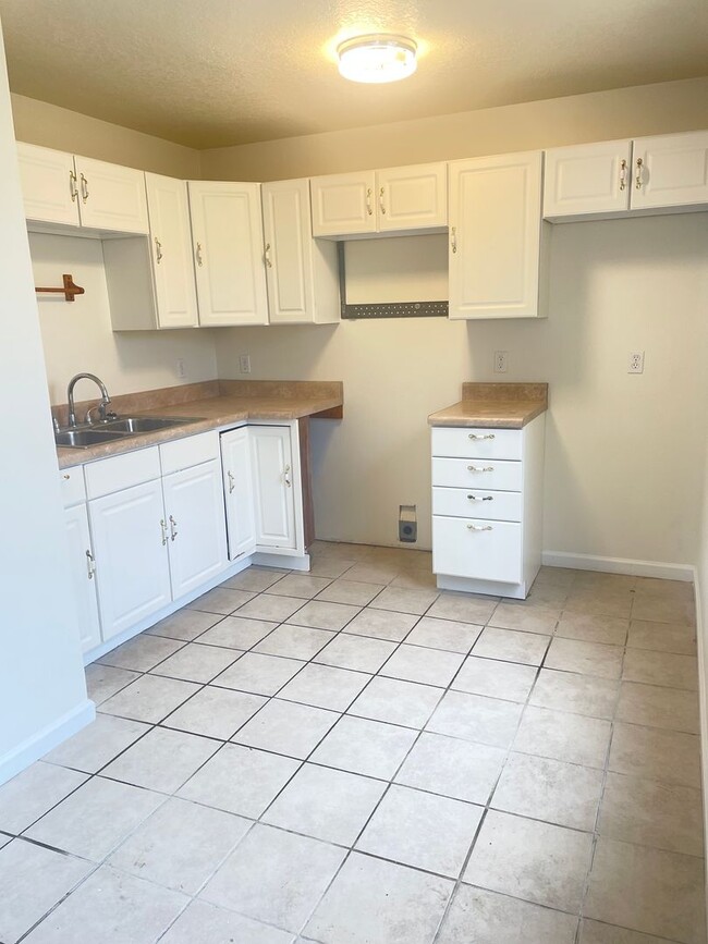 Photo - Cute 1 bed 1 bath home in Bay St Louis! Great location and nice yard!