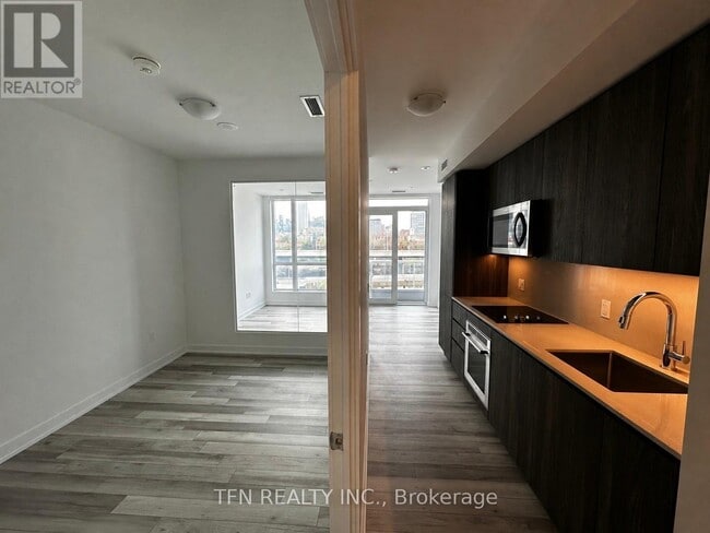 Photo - 15 Richardson St Unit 501