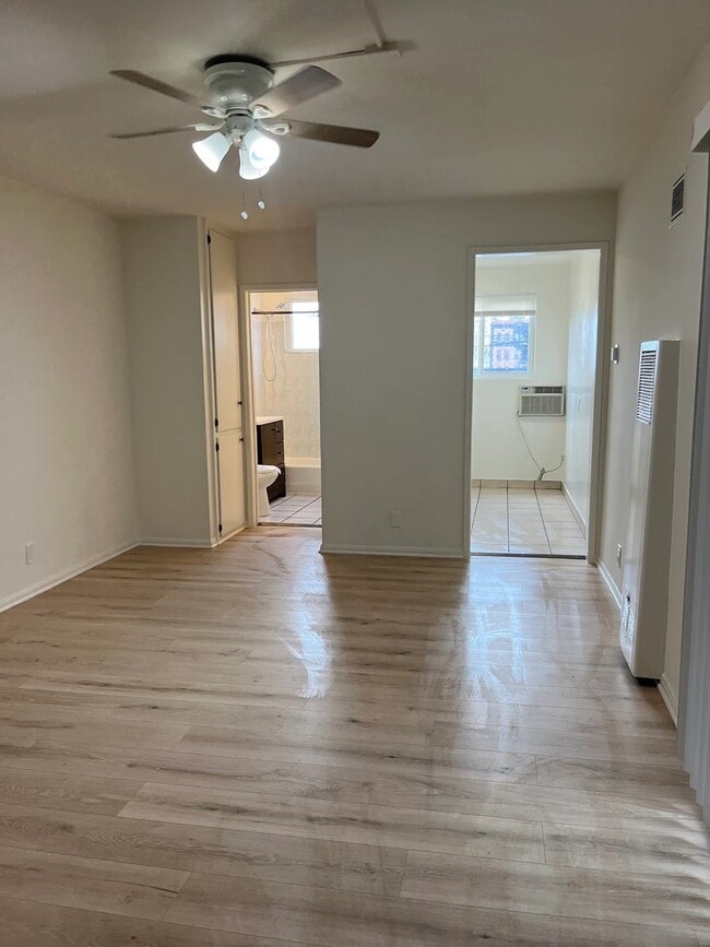 Photo - 1819 N. Ivar Avenue,