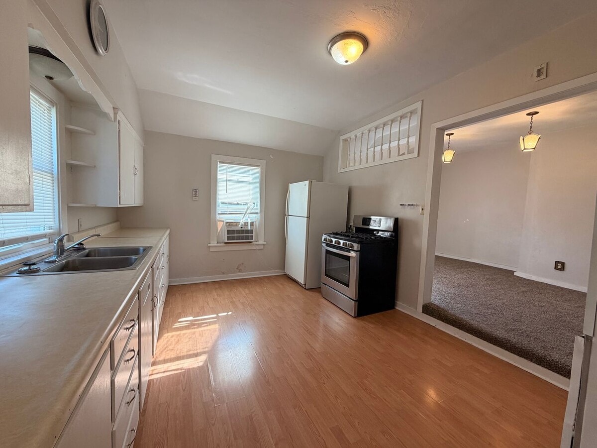 Photo - 207 K St Unit = #2