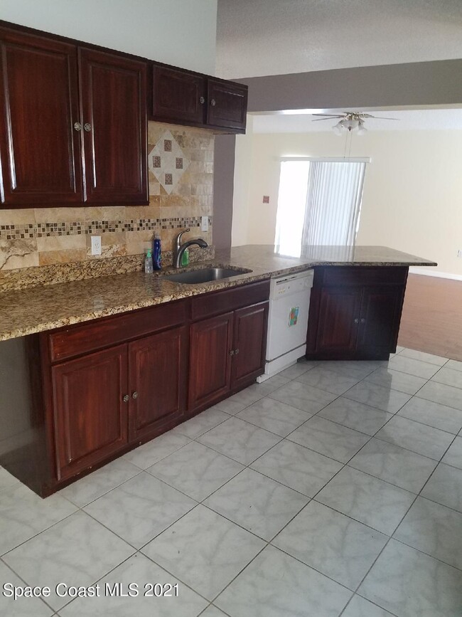 Photo - 796 Peachtree St