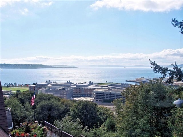 Photo - KIRKLAND ROSEHILL Unit 2