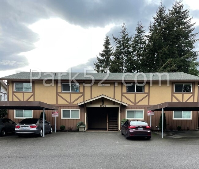 Photo - Fircrest Area 3 Bedroom Apartment Unit #3