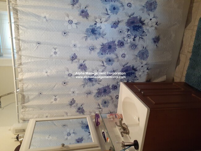 Photo - 90 Maple St Unit 1