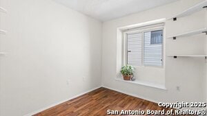 Photo - 9739 Wagon Train