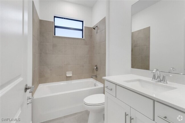 Building Photo - 19529 Hinkley Dr Rental