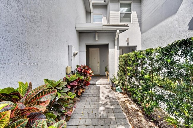 Photo - 4349 Veleiros Ave