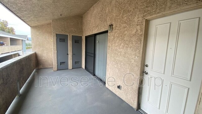 Photo - 14733 Nelson Ave E Unit #205