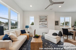 Photo - 3214 N Elmendorf St