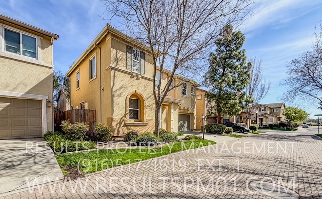 Photo - Lovely Sacramento 4 bedroom Home