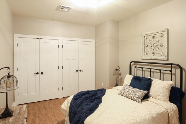 HBG Realty Benmar