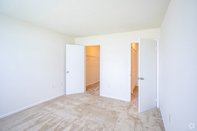 1BR, 1BA