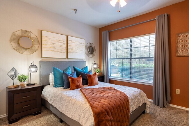 1BR, 1BA - 612SF | A2