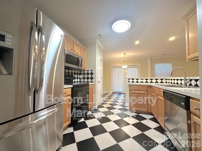 Photo - 131 Camforth Dr