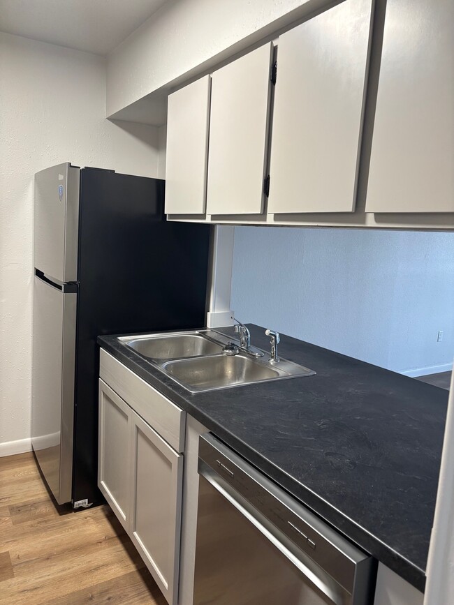 Photo - Southern Oaks Apartments