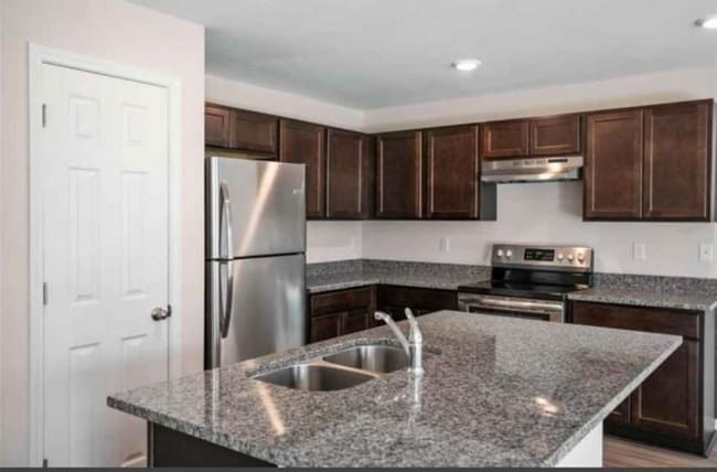 Photo - 6 Union Ct Unidad A