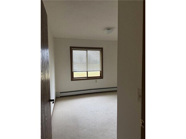 Photo - 611 Main St S Unit #210