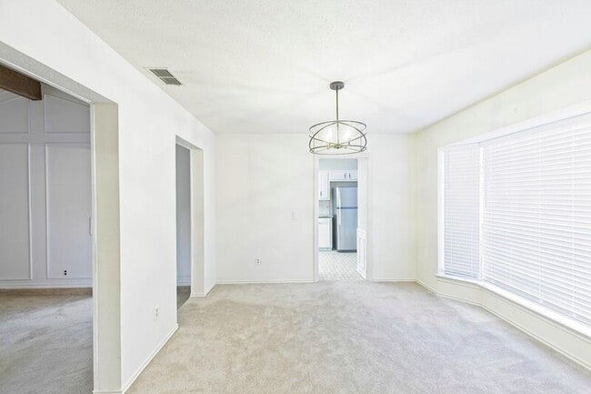 Photo - 2116 Winterstone Dr