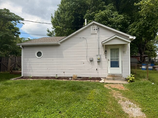 Photo - 315 W Harrison St House