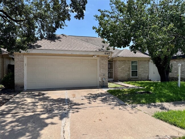 Photo - 6147 Briar Glade Dr