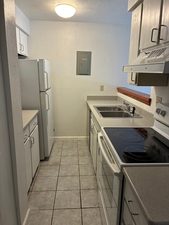 Photo - 2606 Juniper Ave Unidad Willow Springs
