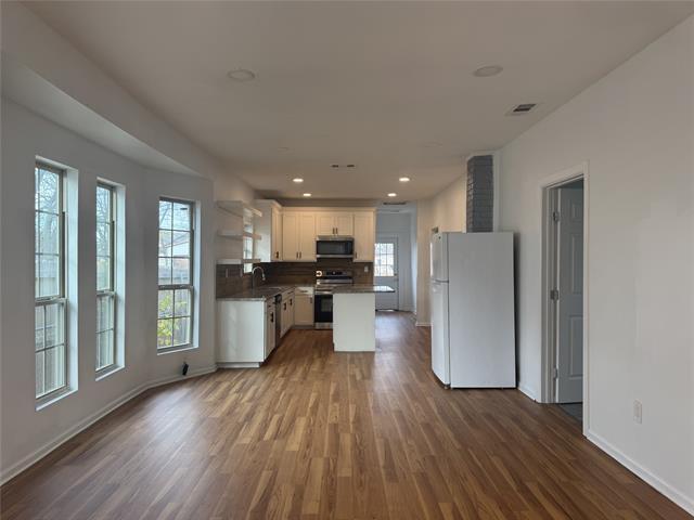 Photo - 525 Munson St