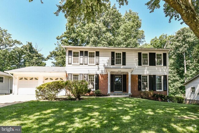 Building Photo - 5012 Sideburn Rd Rental
