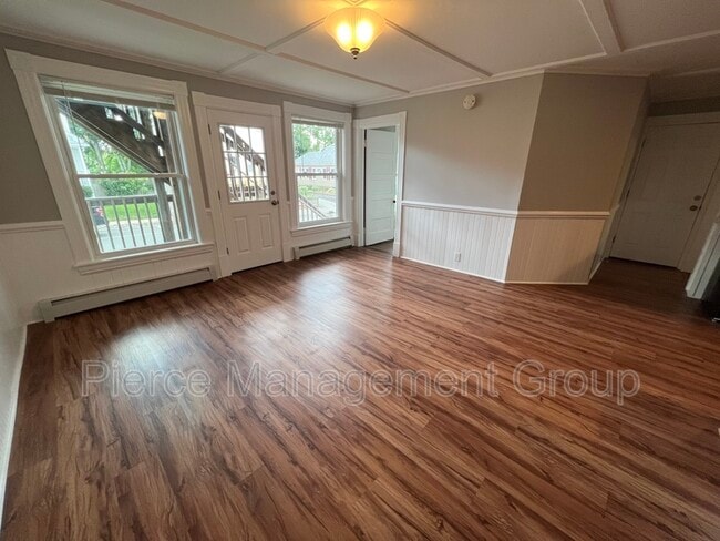 Photo - 68 Kenney St Unit 2