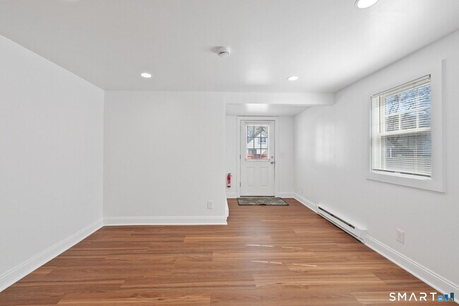 Photo - 14 Center Ave Unit 1N