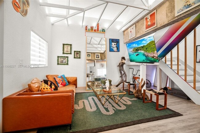 Building Photo - 455 NW 19th Ln Unit 17