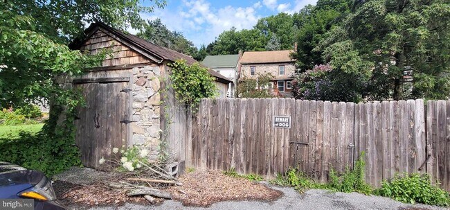 42 E Wyomissing Ave