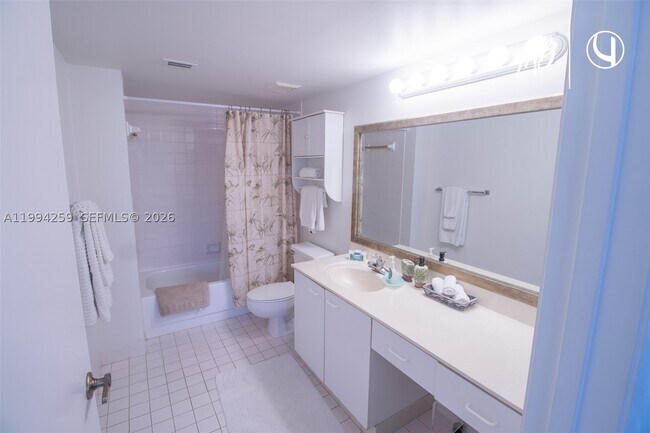 Photo - 17801 N Bay Rd Unit 410