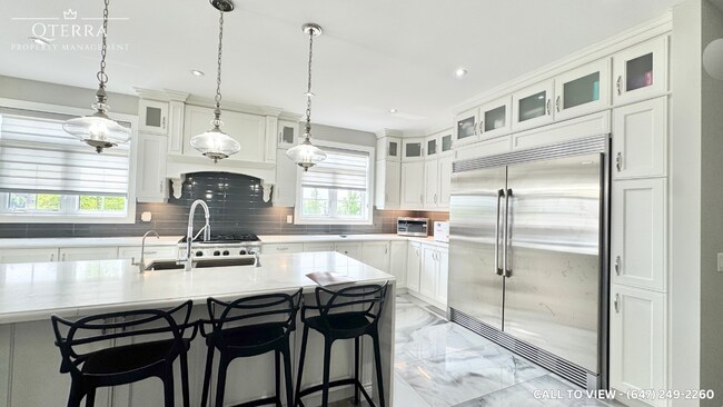 Photo - 700 Arthur Parker Av