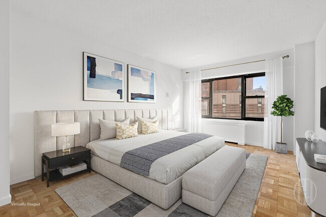Photo - 20 W 64th St Unidad 27B