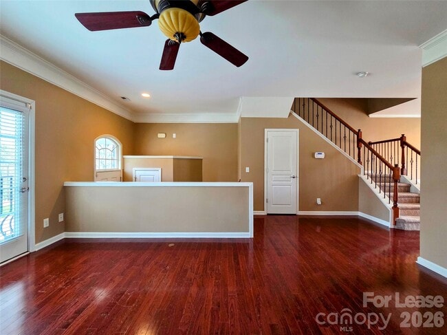 Photo - 1114 Drayton Ct