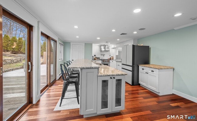 Photo - 297 South Rd