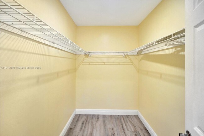 Photo - 720 SE 15th St Unidad 1