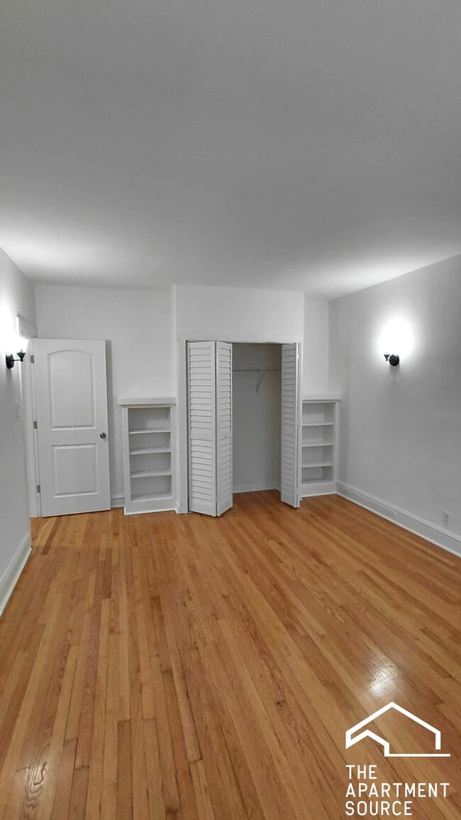 Photo - 1101 N Avers Ave Unit 1